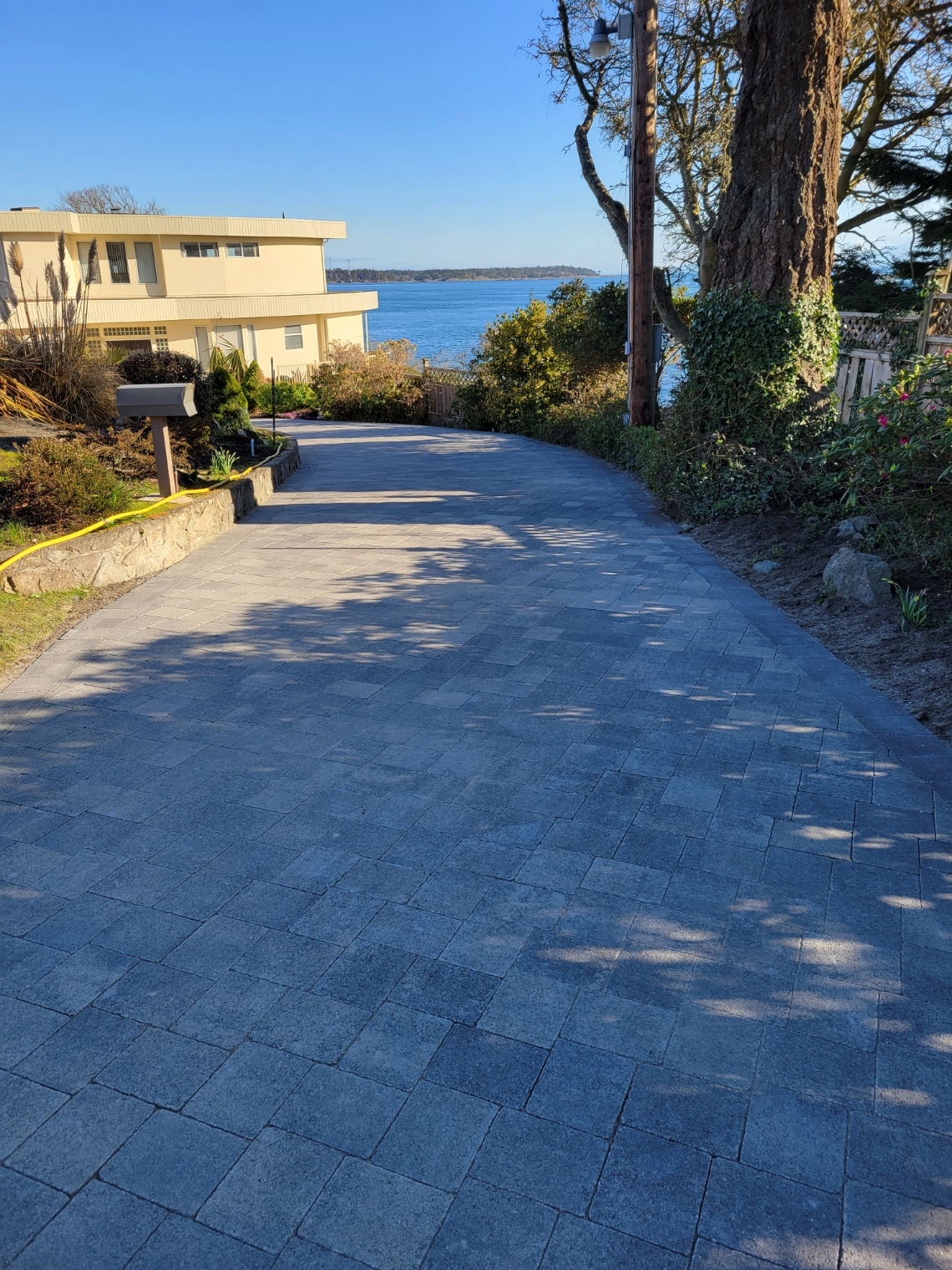 Paving Stone Installation on 10 Mile Point Driveway Victoria BC