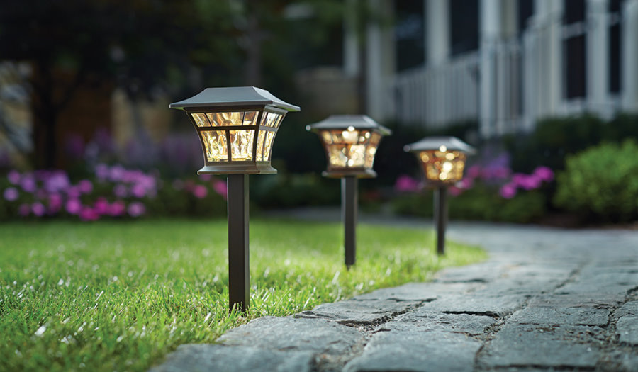 walkway lighting in yard