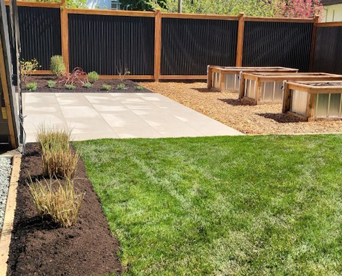 Porcelain tile landscaping installation