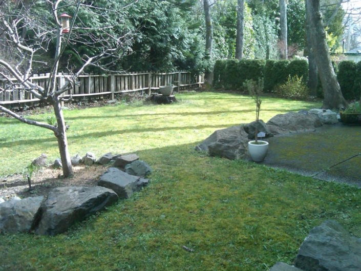 Backyard zen garden in Mt. Tolmie